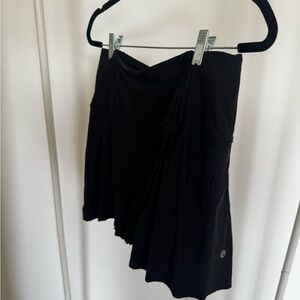 Lululemon Black Women's Skirt